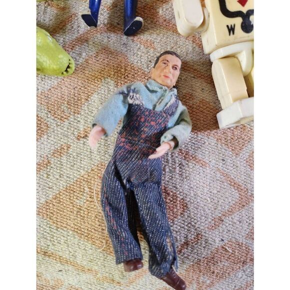 Vintage Toy Lot #A82 - Picture 3 of 9